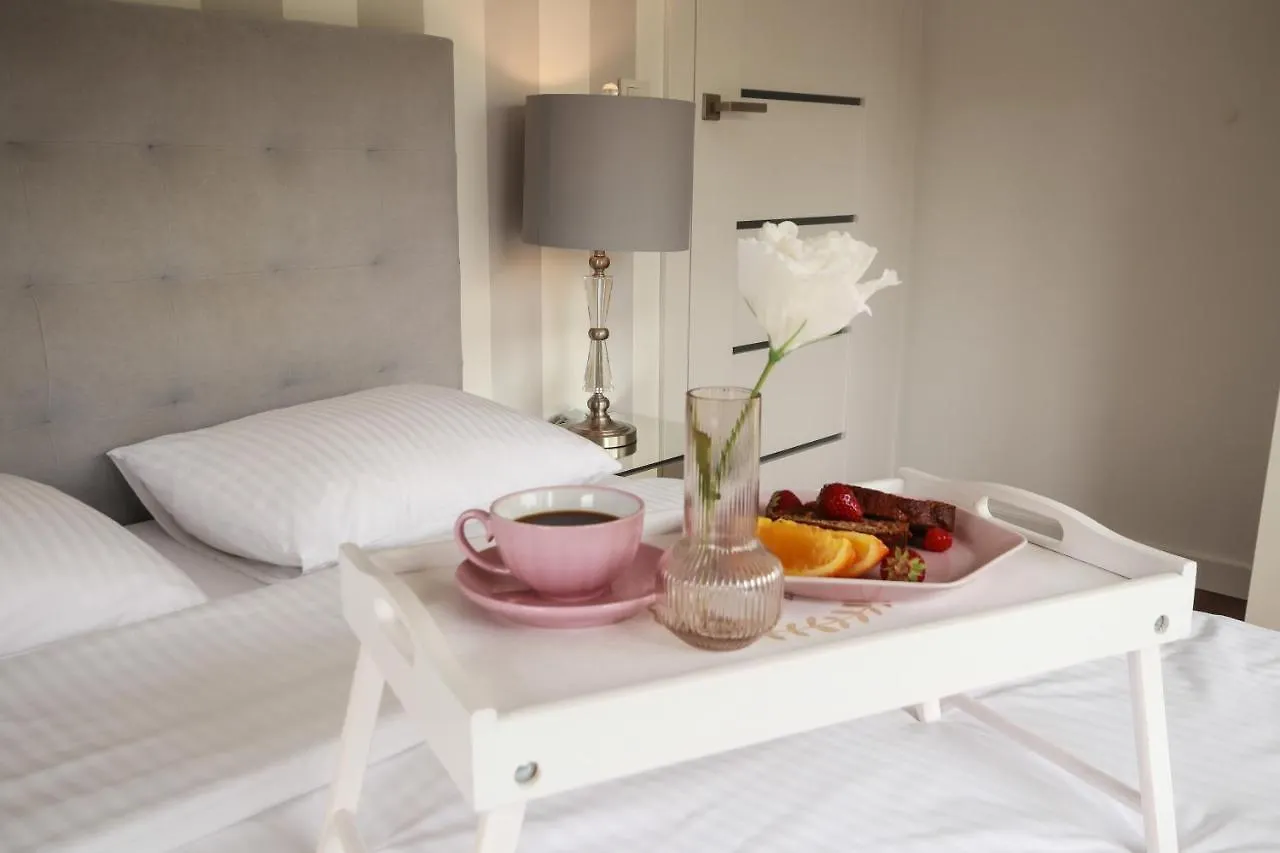 Apartment Apartament Rataje Park Poznan - Cost Free Parking - Widok - 24H Check In Poland
