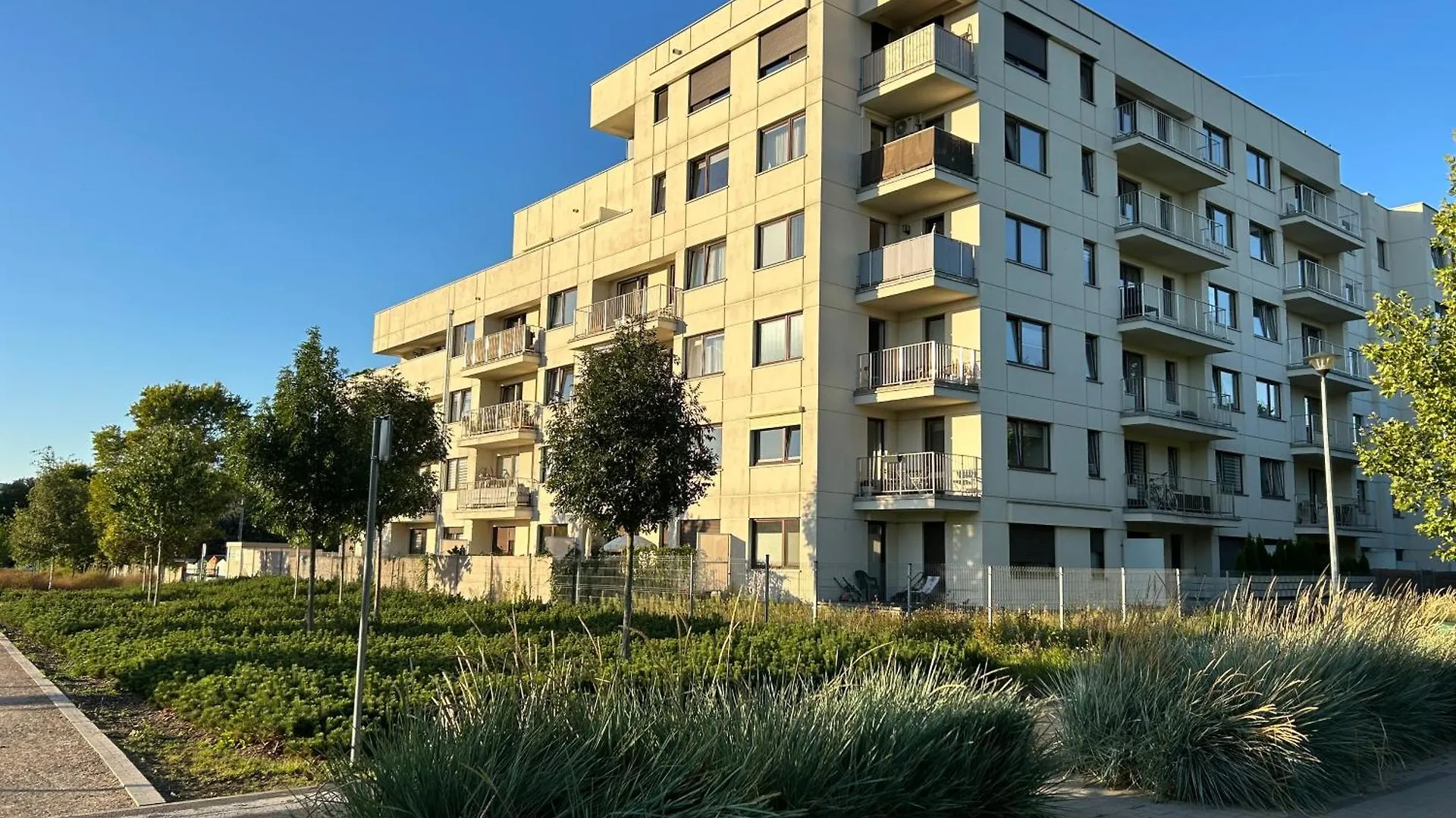 Apartament Rataje Park Poznan - Cost Free Parking - Widok - 24H Check In Polska